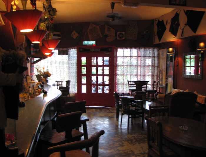 photo of bar and second dining room for Chez Papa